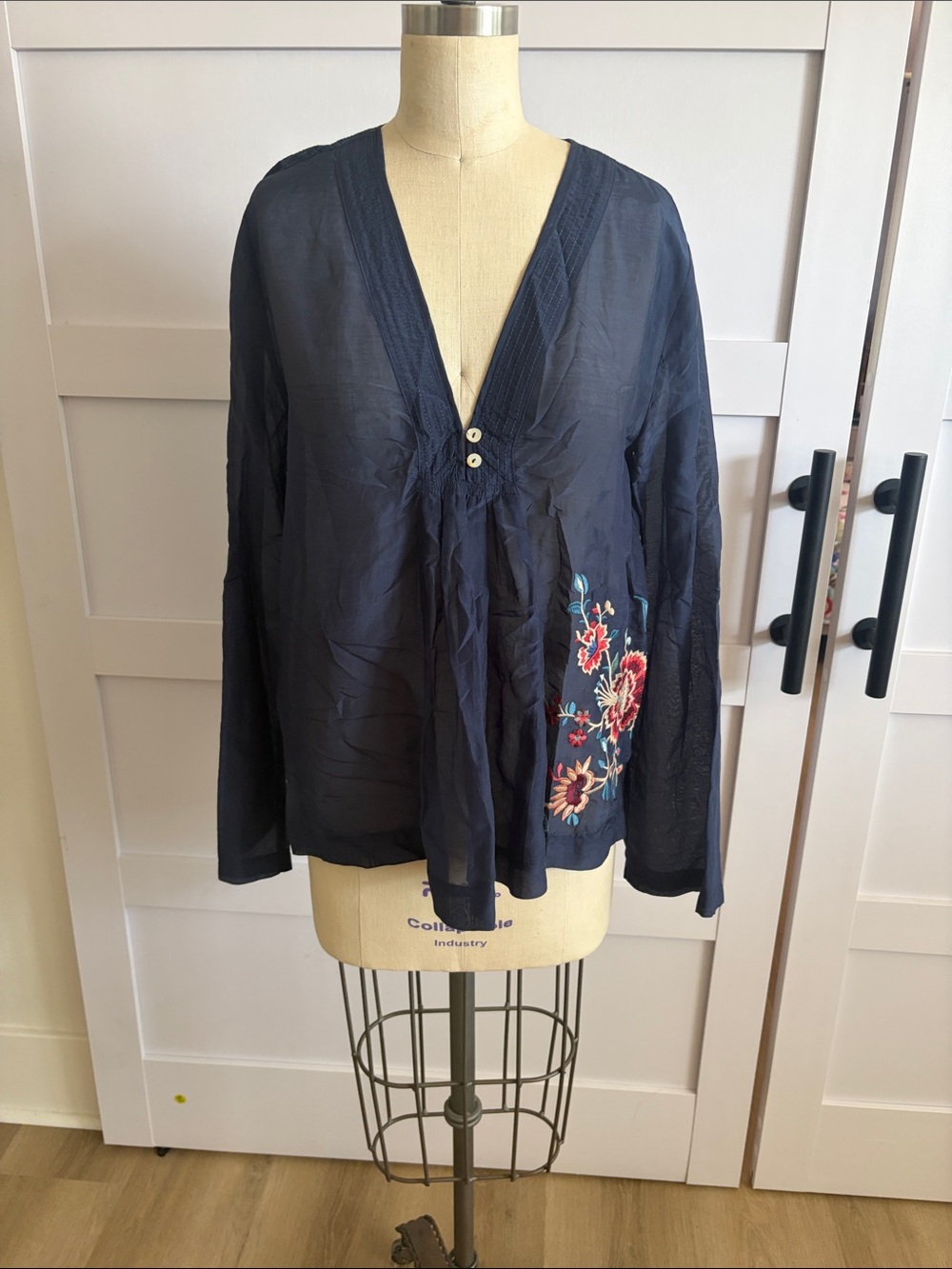 Johnny Was Navy Embroidered V-Neck Tunic Blouse